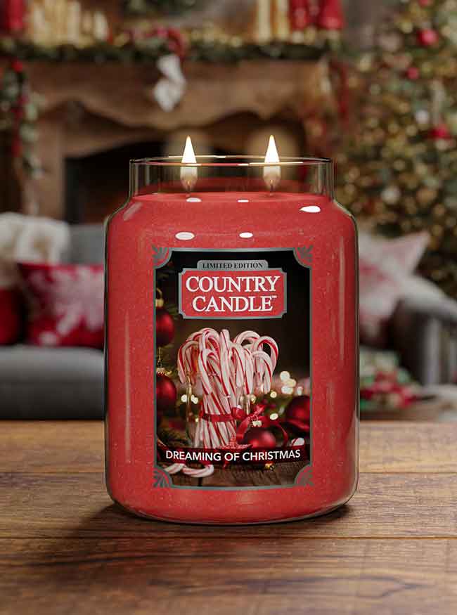 Dreaming of Christmas | Limited Edition Soy Candle - Kringle Candle Israel