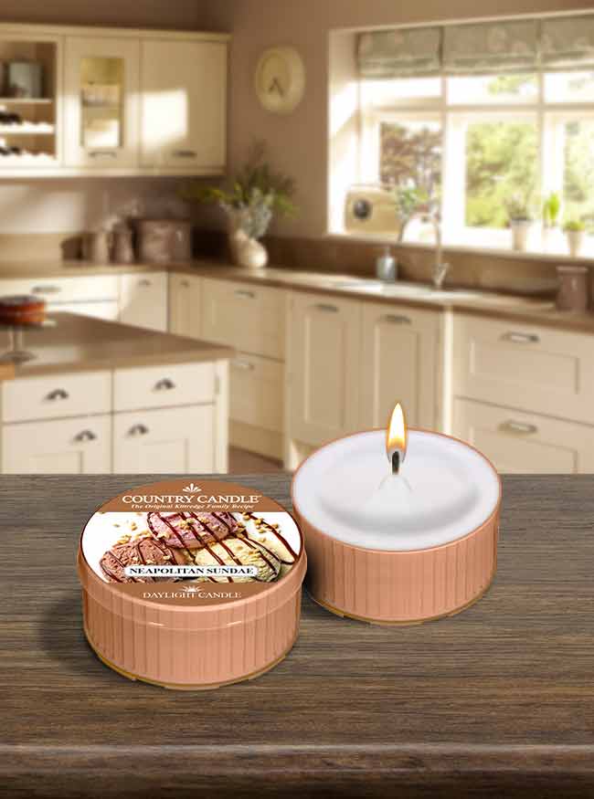 Neapolitan Sundae NEW! | DayLight - Kringle Candle Israel