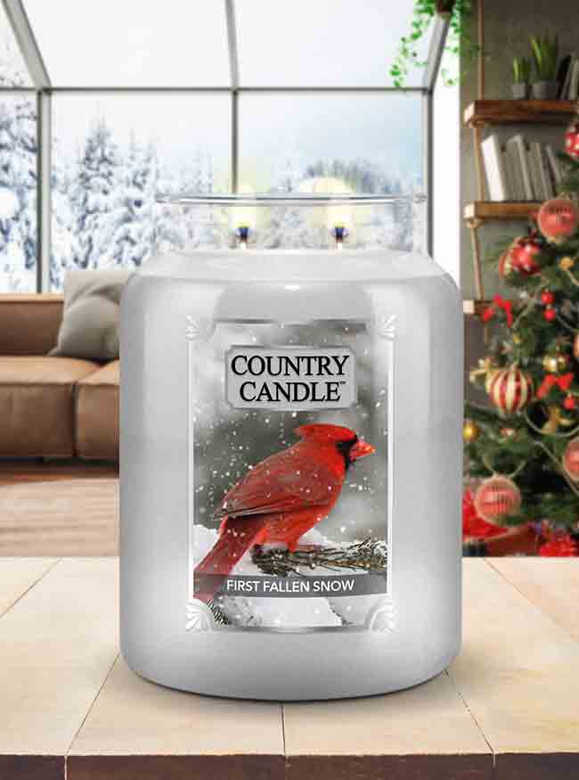 First Fallen Snow | Soy Candle - Kringle Candle Israel