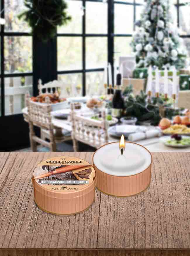 Christmas Cookie Dough NEW! DayLight - Kringle Candle Israel